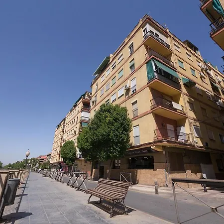 Ribera Del Genil Centro * غرناطة